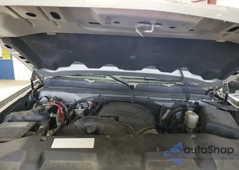 2010 Chevrolet Silverado C1500 из США, поврежденный, VIN 1GCPCPEAXAZ289837